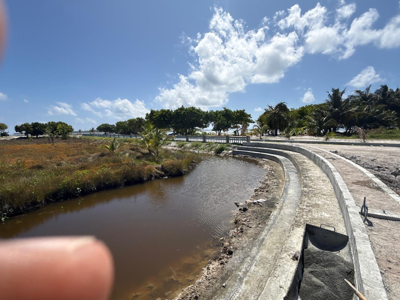 ދެކޮނު ކުޅި ތަރައްޤީ ކުރުމުގެ މަޝްރޫޢު