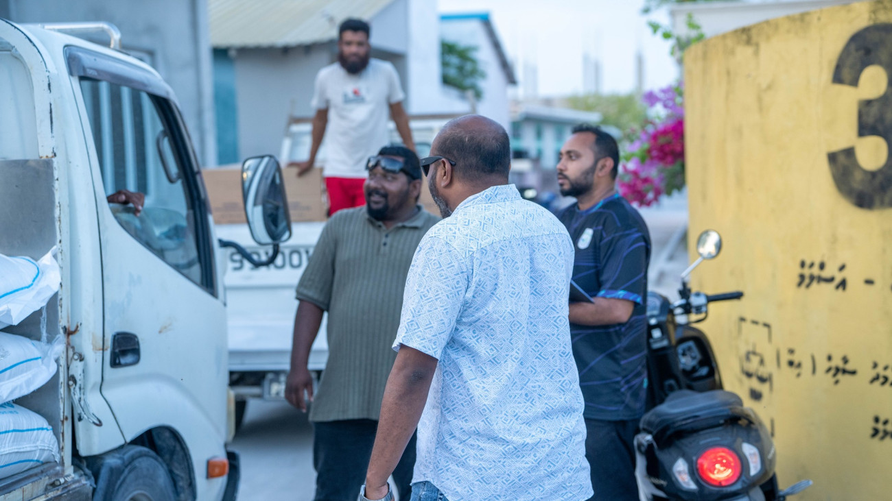 ބަރަކާތްތެރި ރަމަޟާންމަހާ ގުޅިގެން ގއ.ވިލިނގިލި ކަައުންސިލުން ހާއްޞަ ޙަރަކާތެއް މިއަދު ވަނީ ކުރިއަށް ގެންގޮސްފައެވެ.